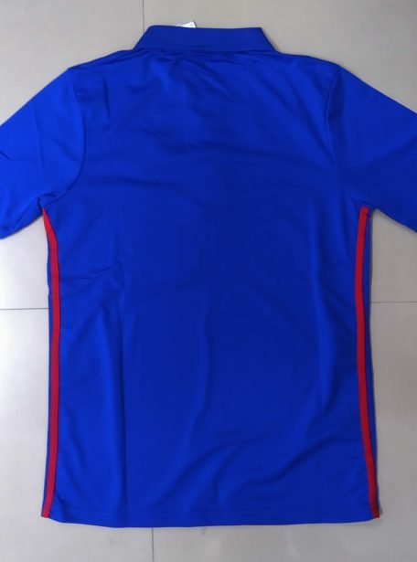 manchester-united-logo-t-shirt-jersey-back